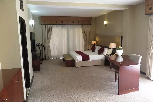 Alibaba https://cdn.alibaba.ir/ostorage/hotel-accommodation-images/68f4b44f42794e78685ebda1_سوئیت یک خوابه (1).webp